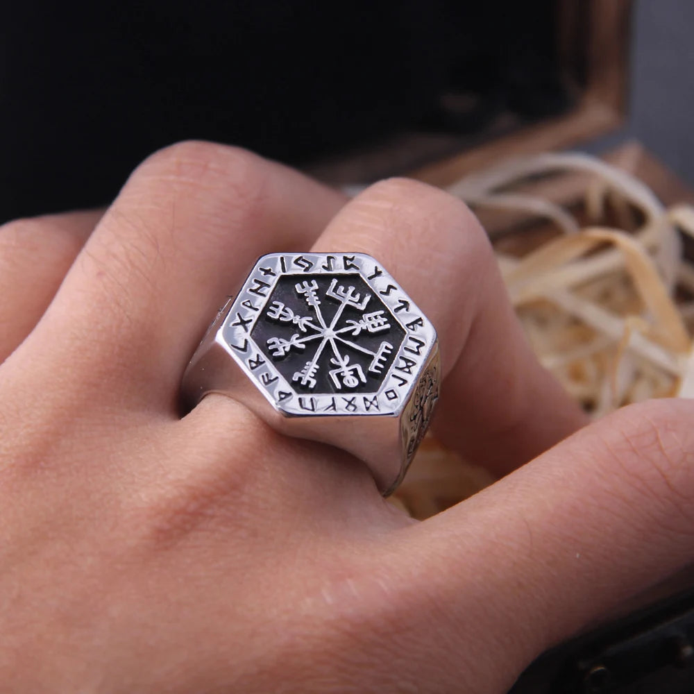 Bague hexagonale rune nordique