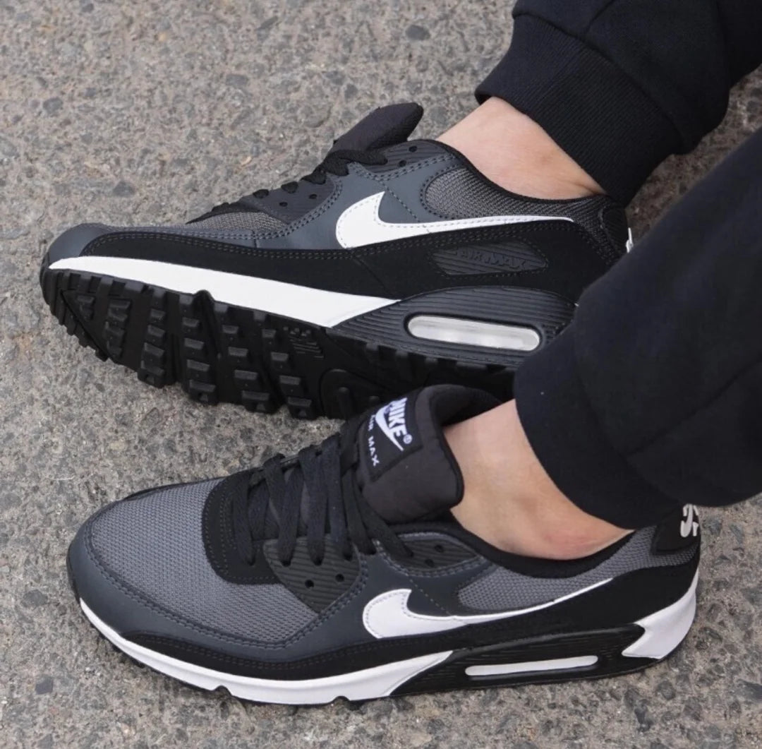 Nike Air Max 90 - conforto clássico e estilo atemporal